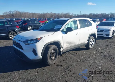 2021 Toyota Rav4 Le z USA, uszkodzony, nr VIN 2T3F1RFV3MW220555